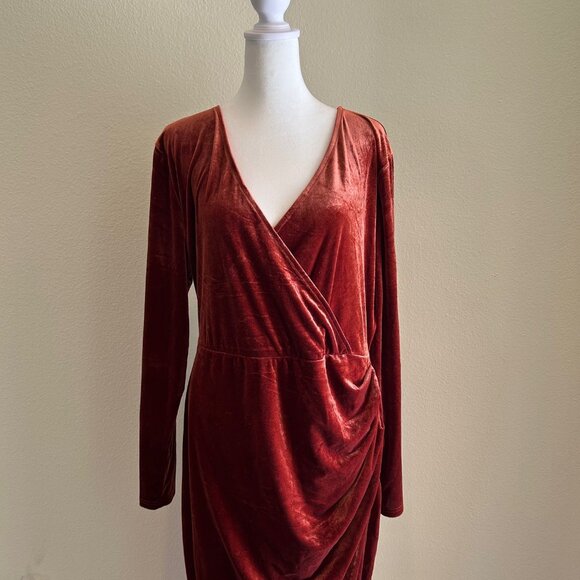 Zomva Maxi Dress Faux Wrap Velvet Ruched Plus Size 2X Burnt Orange Long Sleeve - Picture 2 of 8